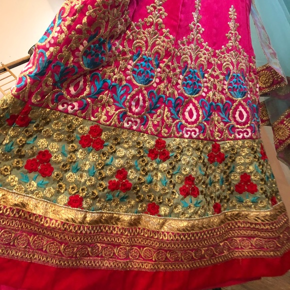 Indian dress gown - Picture 2 of 8